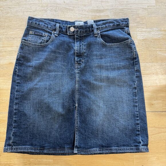 Calvin Klein Vtg. Y2k Denim Pencil Skirt Women's Size 10 Pockets Front Slit EUC - Picture 2 of 13